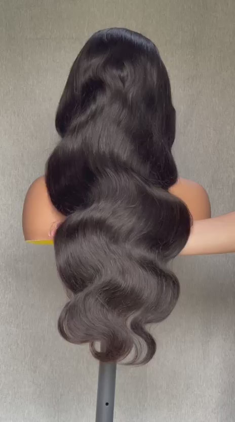 Luxe Body Wave Wig With Lace Front